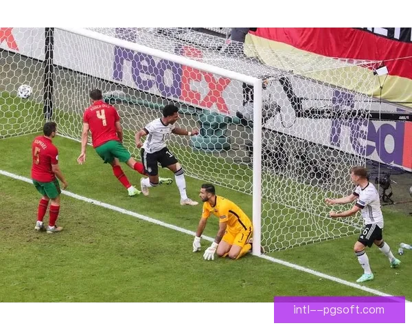 基米希对阵德国欧协联比赛中攻防影响力的战术全景深度解析研究